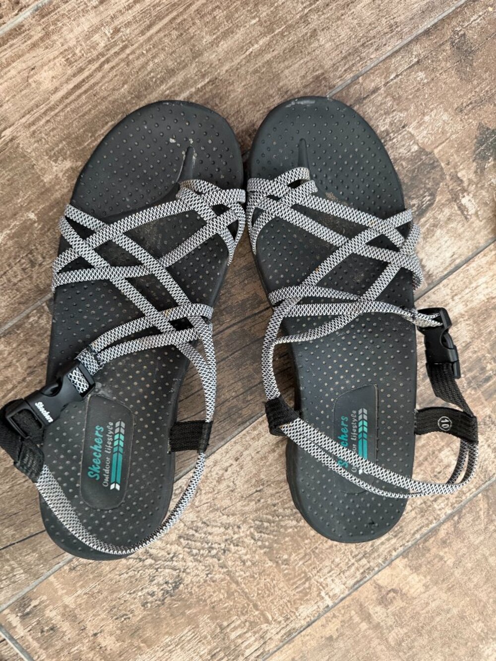 Womens Sandals, Skechers Brand, Size 10